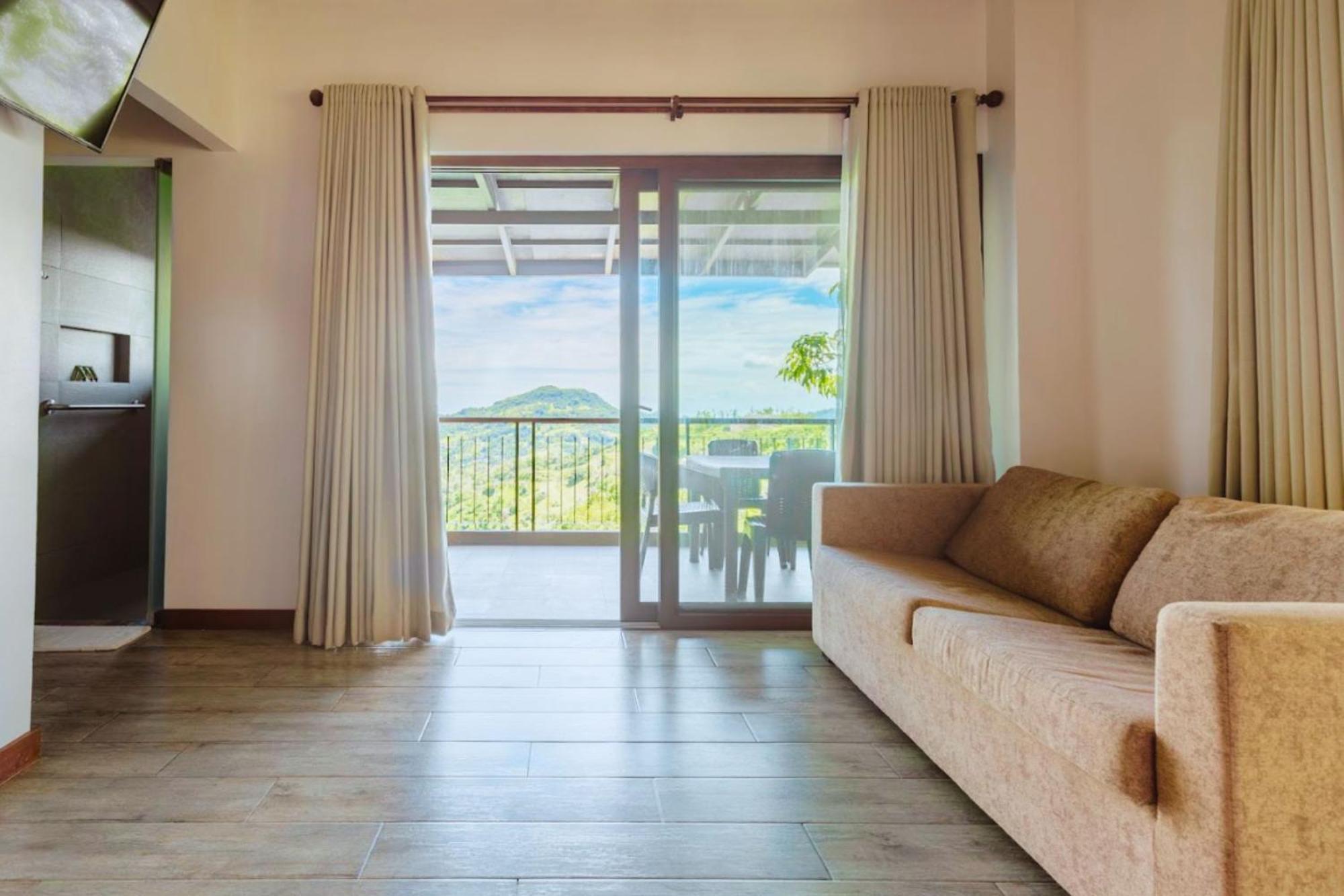 Mist Mountain Resort Powered By Cocotel Cebu Esterno foto